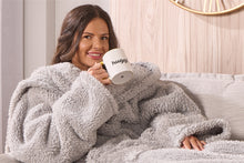 Load image into Gallery viewer, Huggleland Teddy Fleece Wearable Relaxing Blanket with Heated Front Pocket