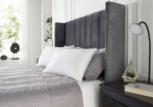 Load image into Gallery viewer, Downland Fabulously Full Pillow 750g