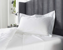 Load image into Gallery viewer, Downland Hampton T180 Polycotton Pillow Case Pair
