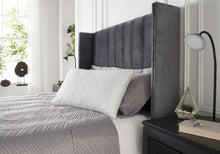 Load image into Gallery viewer, Downland Windsor Quilted Pillow 750g
