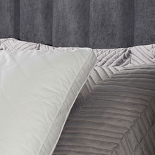 Load image into Gallery viewer, Downland Windsor Quilted Pillow 750g