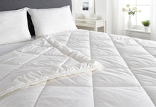 Load image into Gallery viewer, Wool 10.5 Tog Duvet
